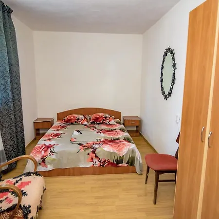 Апартаменты Old House *