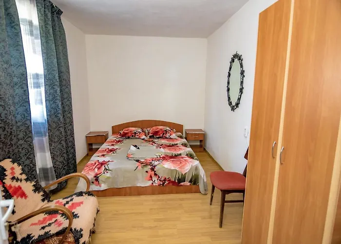 Апартаменты Old House *